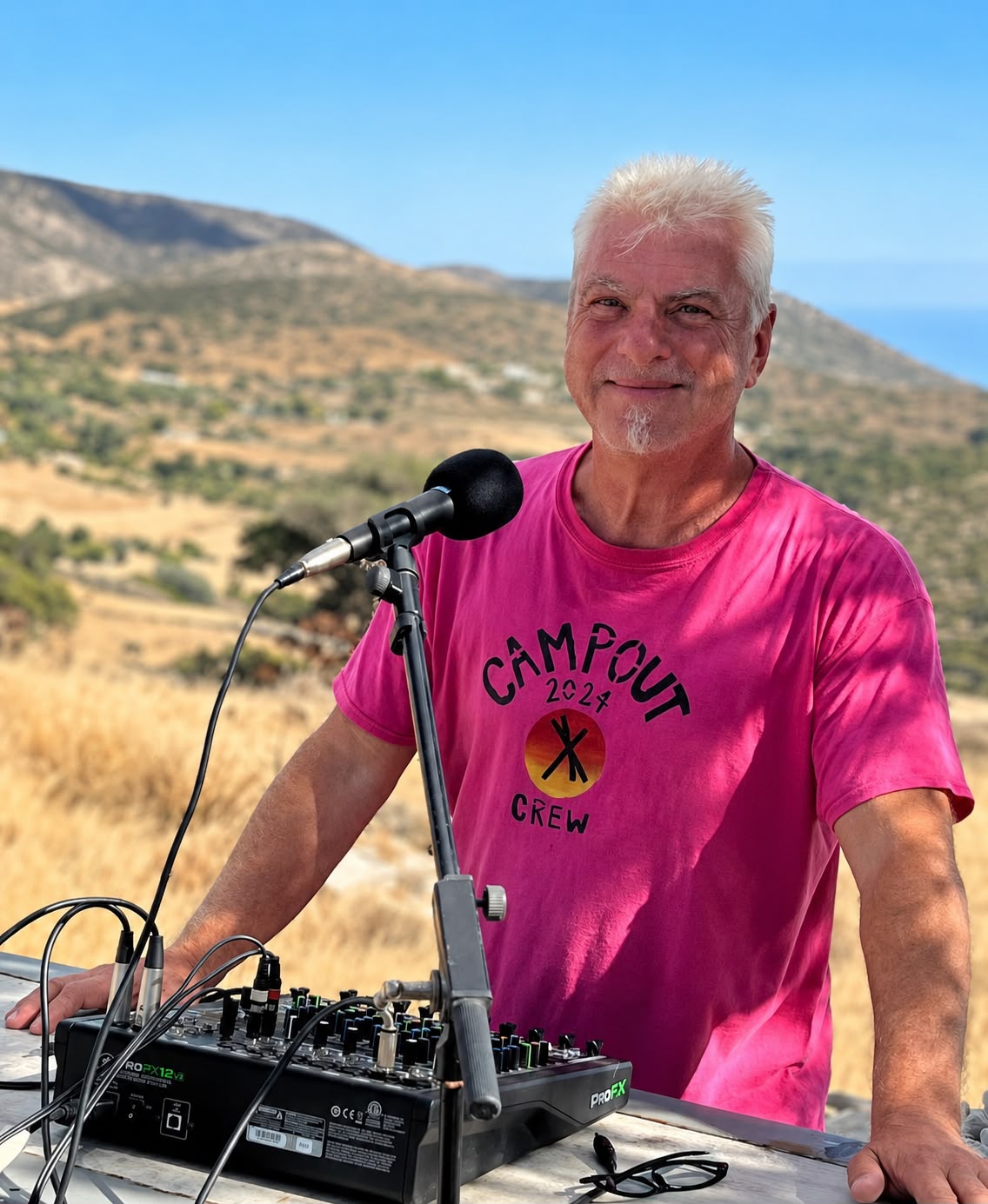 Pete, host at Milos House